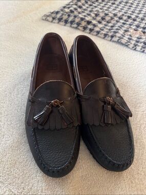 Allen Edmonds Black/Brown Tassel Fringe Loafers. Size 10.5